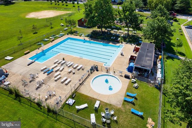 533 CHALET DR W, Millersville, MD 21108