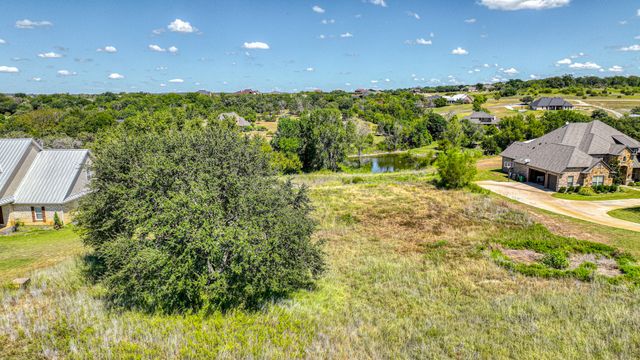 393 Canyon Creek Circle, Weatherford, TX 76087