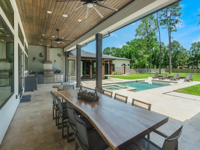 27402 W Balsam Fir, Spring, TX 77386