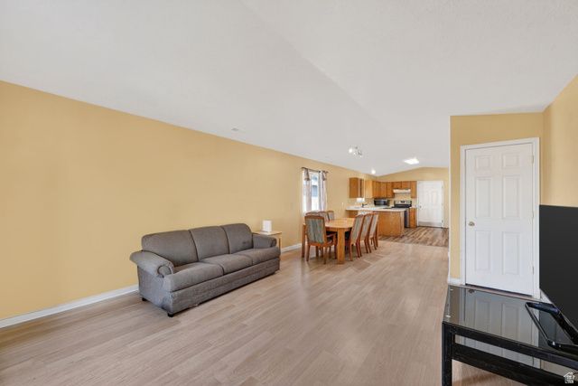 2831 S SPENCER AVE, Magna, UT 84044