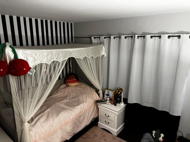 9235 SW 8th Street 202, Boca Raton, FL 33428