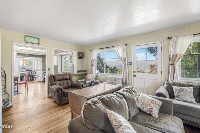 20176 S Mountain Road, Santa Paula, CA 93060