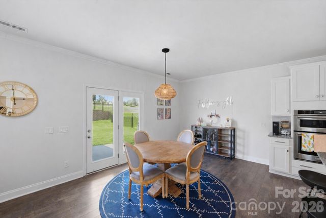 10511 Honeyfur Court, Charlotte, NC 28278