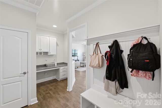 10511 Honeyfur Court, Charlotte, NC 28278