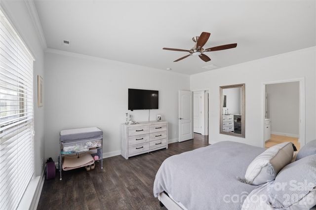 10511 Honeyfur Court, Charlotte, NC 28278