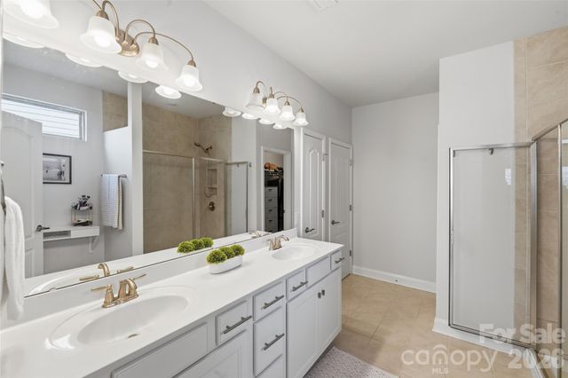 10511 Honeyfur Court, Charlotte, NC 28278