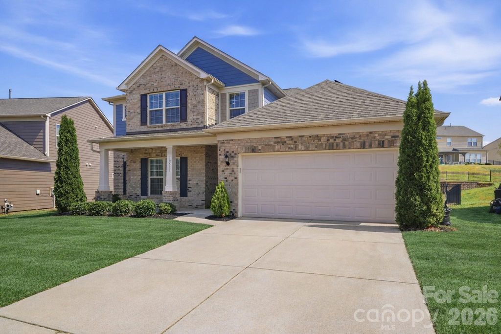 10511 Honeyfur Court, Charlotte, NC 28278