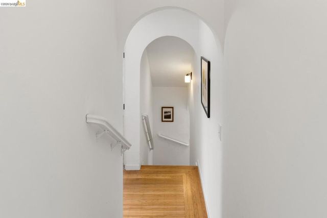 685 Oberlin Ave, Kensington, CA 94708