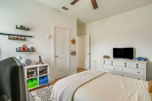 100 Tall Meadow Street, Azle, TX 76020