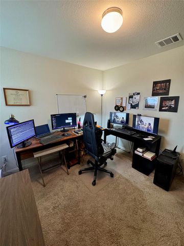 205 Denson LN 8D, Jarrell, TX 76537