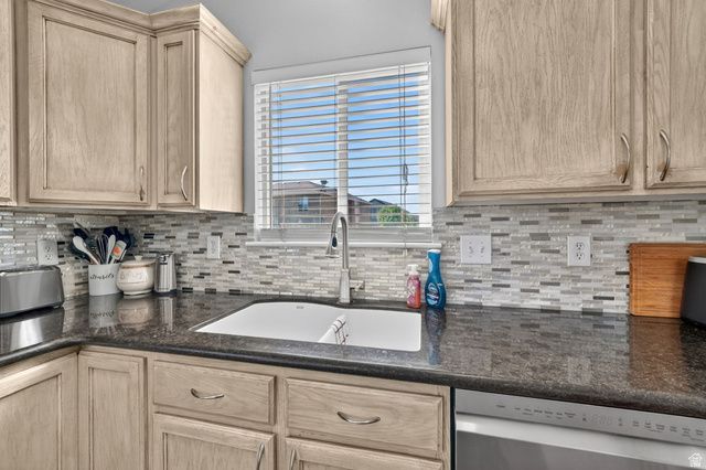 3574 W NEWLAND LOOP, Lehi, UT 84048