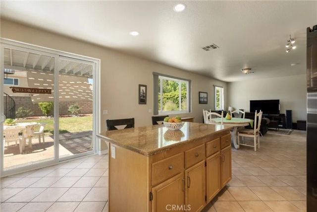 30511 Corsica, Castaic, CA 91384