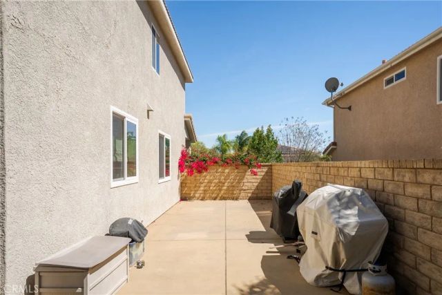 30511 Corsica, Castaic, CA 91384