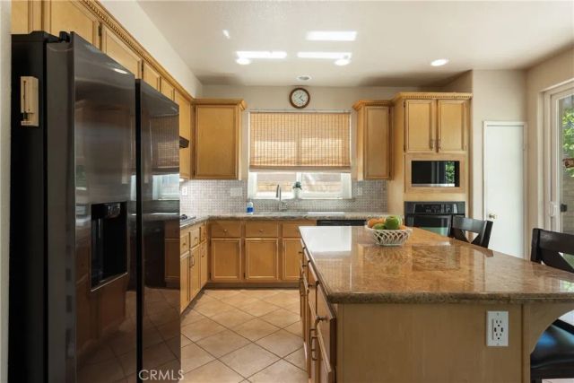 30511 Corsica, Castaic, CA 91384