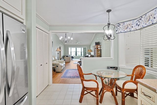 830 Lake Orchid Circle 207, Vero Beach, FL 32962