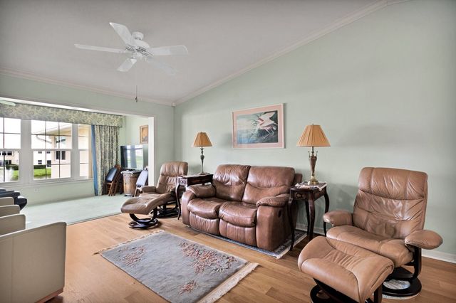 830 Lake Orchid Circle 207, Vero Beach, FL 32962
