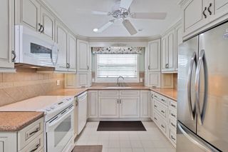 830 Lake Orchid Circle 207, Vero Beach, FL 32962