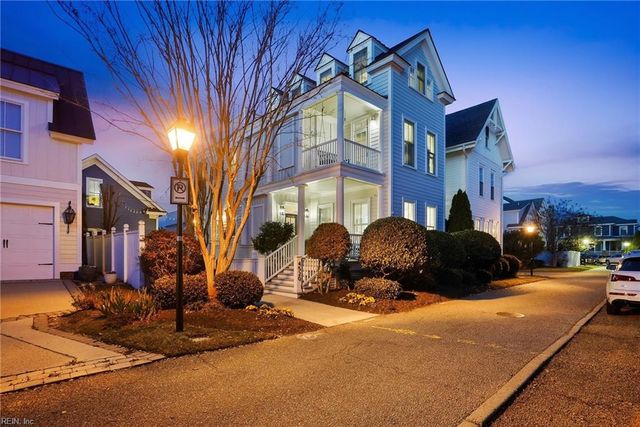 4520 Maiden LN, Norfolk, VA 23518