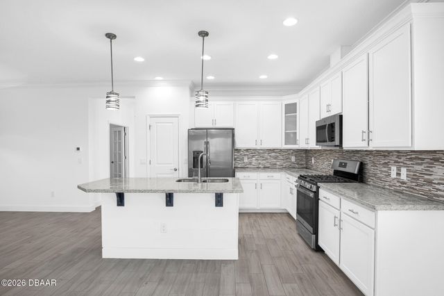 336 Coral Reef Way, Daytona Beach, FL 32124