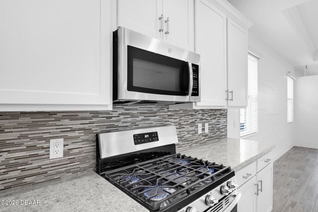 336 Coral Reef Way, Daytona Beach, FL 32124