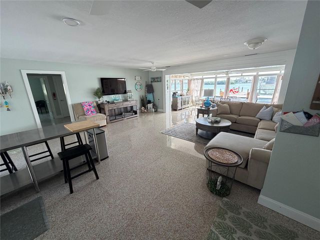 433 20TH AVENUE, Indian Rocks Beach, FL 33785