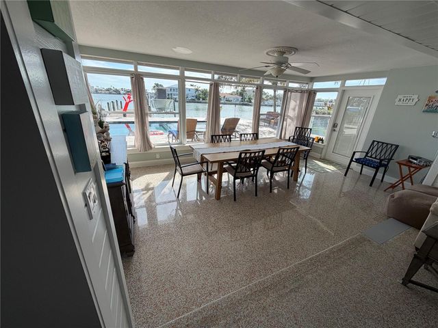 433 20TH AVENUE, Indian Rocks Beach, FL 33785