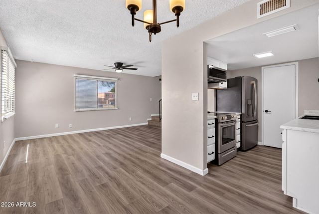948 S ALMA SCHOOL Road 154, Mesa, AZ 85210