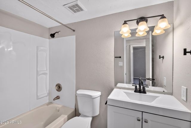 948 S ALMA SCHOOL Road 154, Mesa, AZ 85210