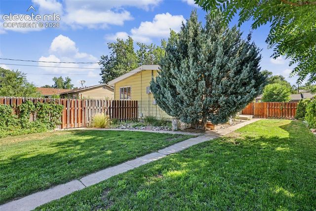 110 Linden Drive, Colorado Springs, CO 80911