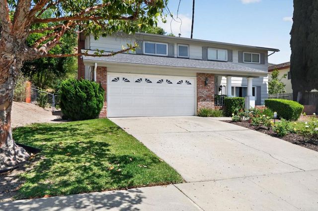 7811 Golfcrest Dr., San Diego, CA 92119