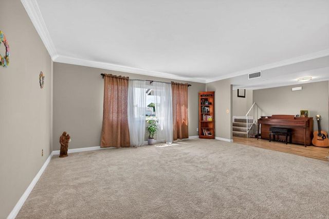 7811 Golfcrest Dr., San Diego, CA 92119