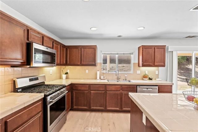 29225 Hydrangea, Murrieta, CA 92563