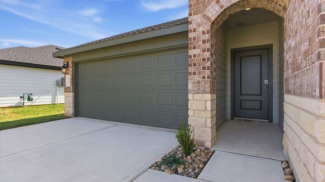 31207 Carmelas Landing Drive, Fulshear, TX 77441