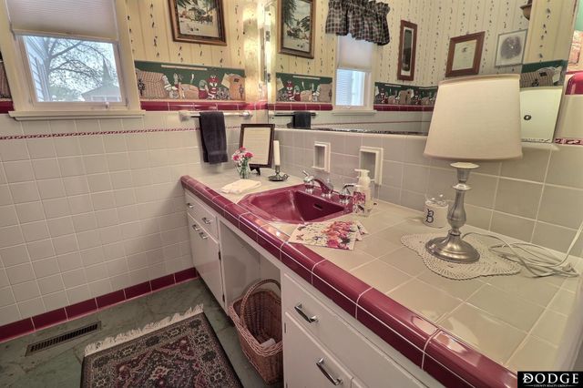 1602 N Nye Avenue, Fremont, NE 68025
