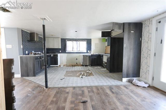 2402 W 17th Street, Pueblo, CO 81003