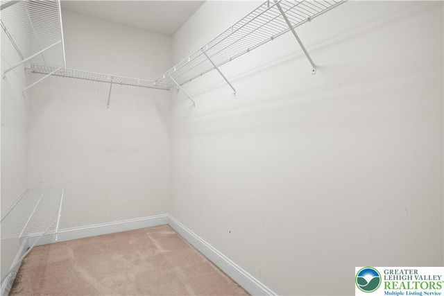 1638 Ressler Drive, South Whitehall Twp, PA 18069