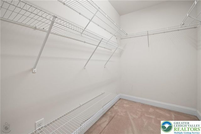 1638 Ressler Drive, South Whitehall Twp, PA 18069