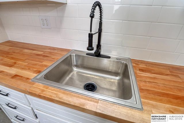 924 Plum Street, Lincoln, NE 68502