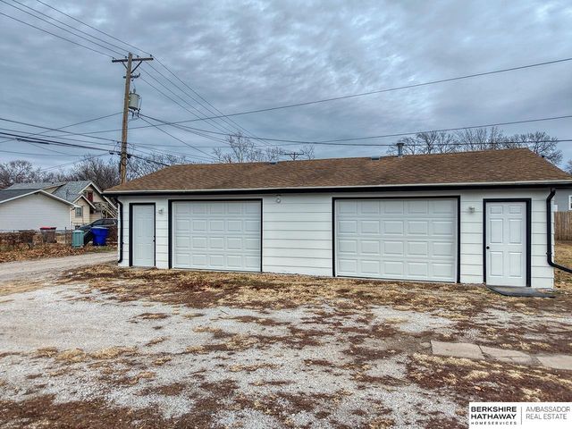 924 Plum Street, Lincoln, NE 68502