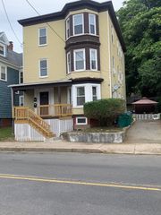 323 Chatham Street 3, Lynn, MA 01902