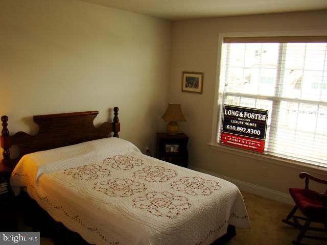 271 HOPEWELL DR, Collegeville, PA 19426