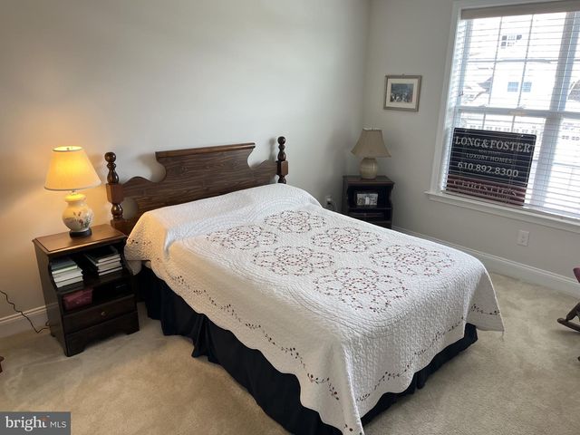271 HOPEWELL DR, Collegeville, PA 19426