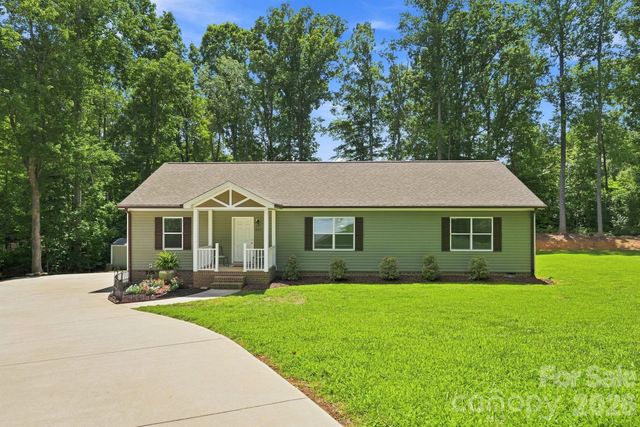 312 Sailwinds Road, Mooresville, NC 28115