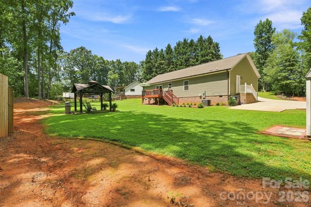 312 Sailwinds Road, Mooresville, NC 28115