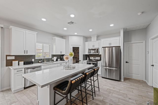 14159 E 49 Dr, Yuma, AZ 85367