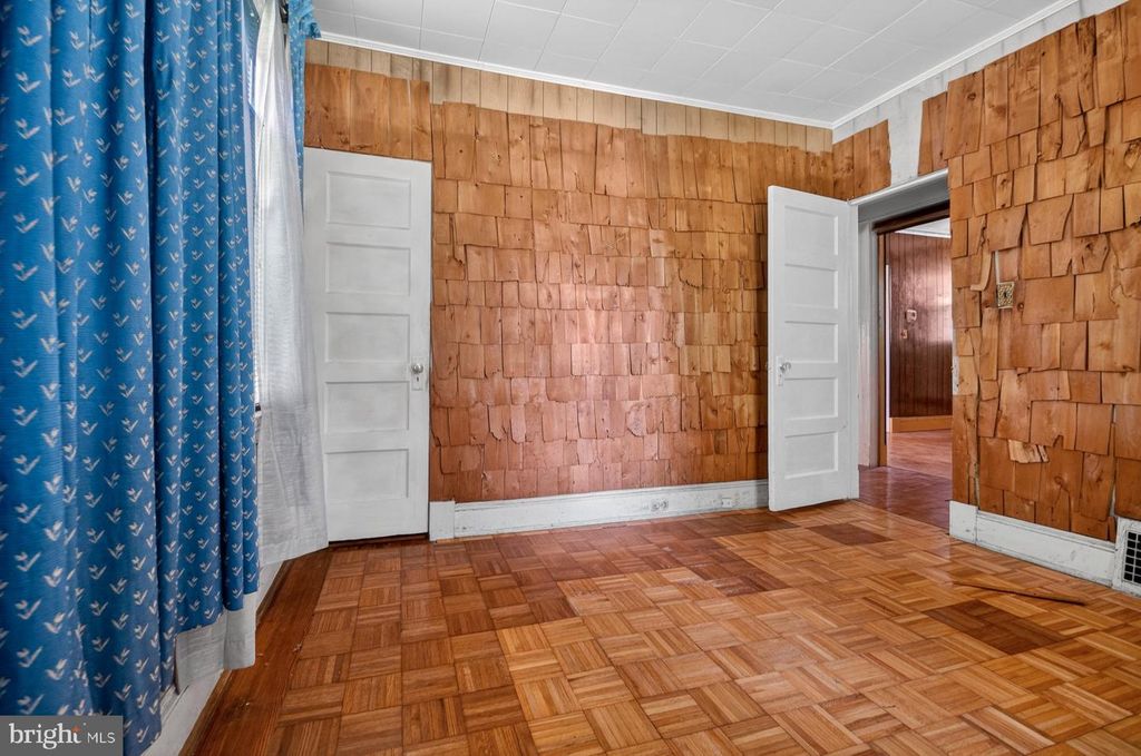 Image 30 of property listing at 3400 PARKINGTON AVE, Baltimore, MD 21215
