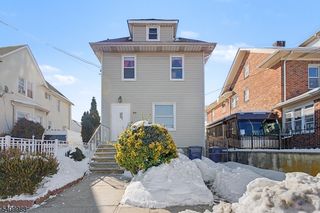 99 Kansas St, Hackensack City, NJ 07601