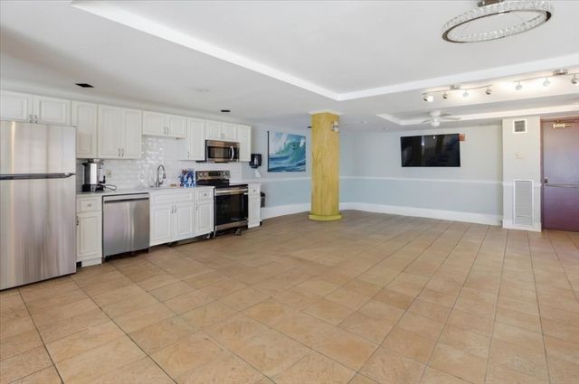 350 Revere Beach Boulevard 6-6W, Revere, MA 02151