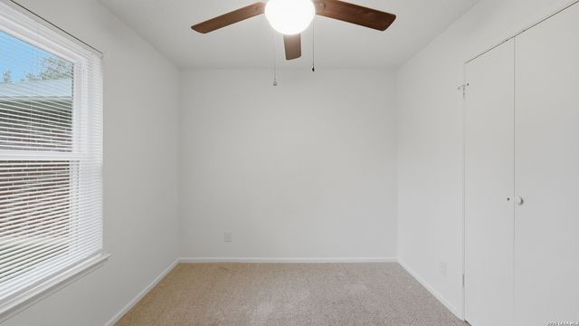 2221 Michigan, New Braunfels, TX 78130