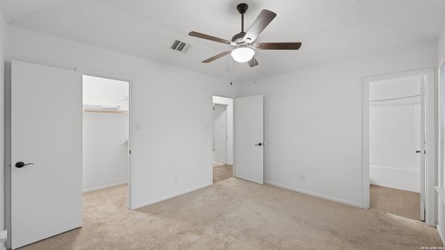 2221 Michigan, New Braunfels, TX 78130